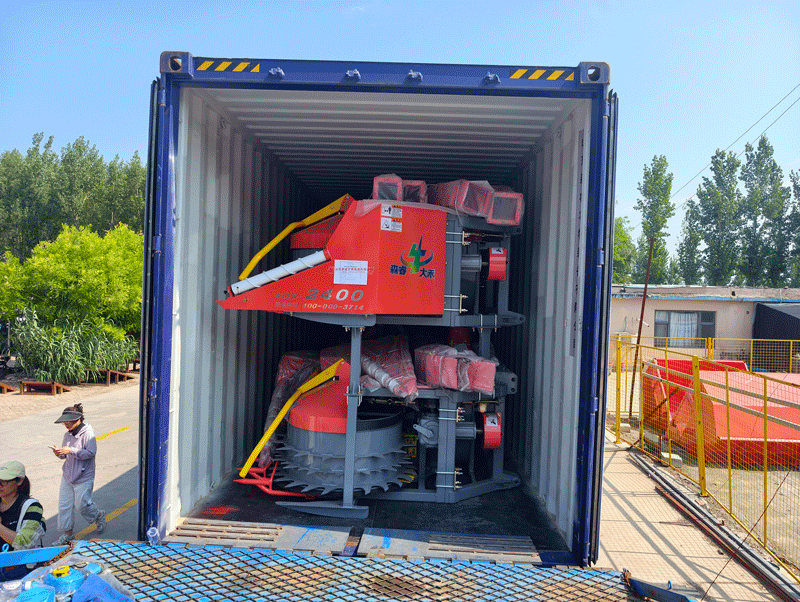 Les ensileuses Senrui sont entièrement assemblées et prêtes à l'exportation ! Les ensileuses Senrui sont entièrement assemblées et prêtes à l'exportation !