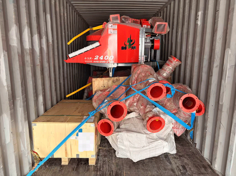 Chargement du conteneur terminé ! Senrui Agricultural Machinery expédie à l'étranger — la qualité gagne la confiance des clients du monde entier.