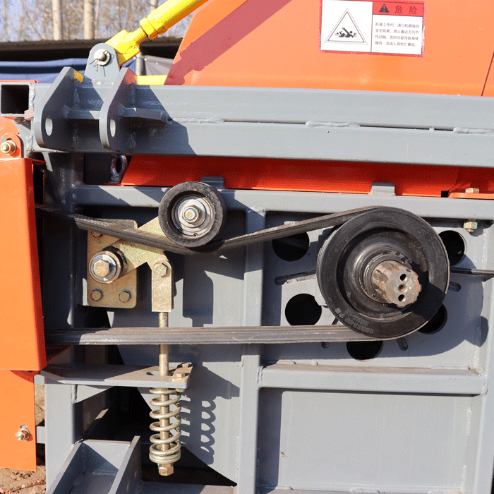 4Qx-1600 agricole, hacheuse-fourrage montée compacte, légère, durable et entièrement automatique, vantée pour la fabrication d'ensilage
